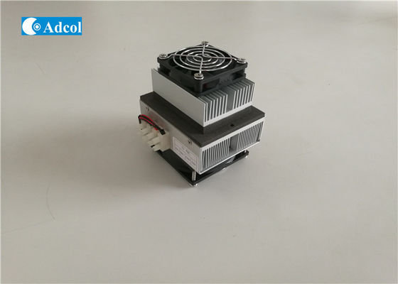 Montaż termoelektryczny klimatyzatora zewnętrznego Radiator chłodniczy radiatora i wentylatora chłodzącego