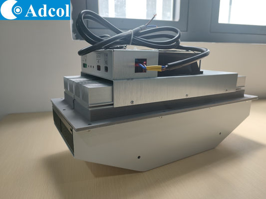 Klimatyzator TEC 200W szeroko stosowany w zewnętrznych szafach na baterie, wewnętrznych szafach na baterie i innych kioskach, które wymagają kontroli temperatury.