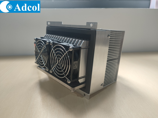 110W zespół termoelektryczny powietrze-powietrze przeznaczony do szaf elektronicznych, chłodniczych i komór środowiskowych.